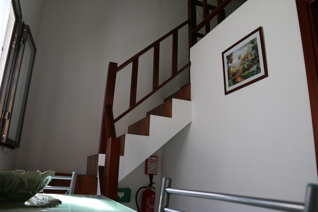 Duplex Na Nazare Leilighet Eksteriør bilde